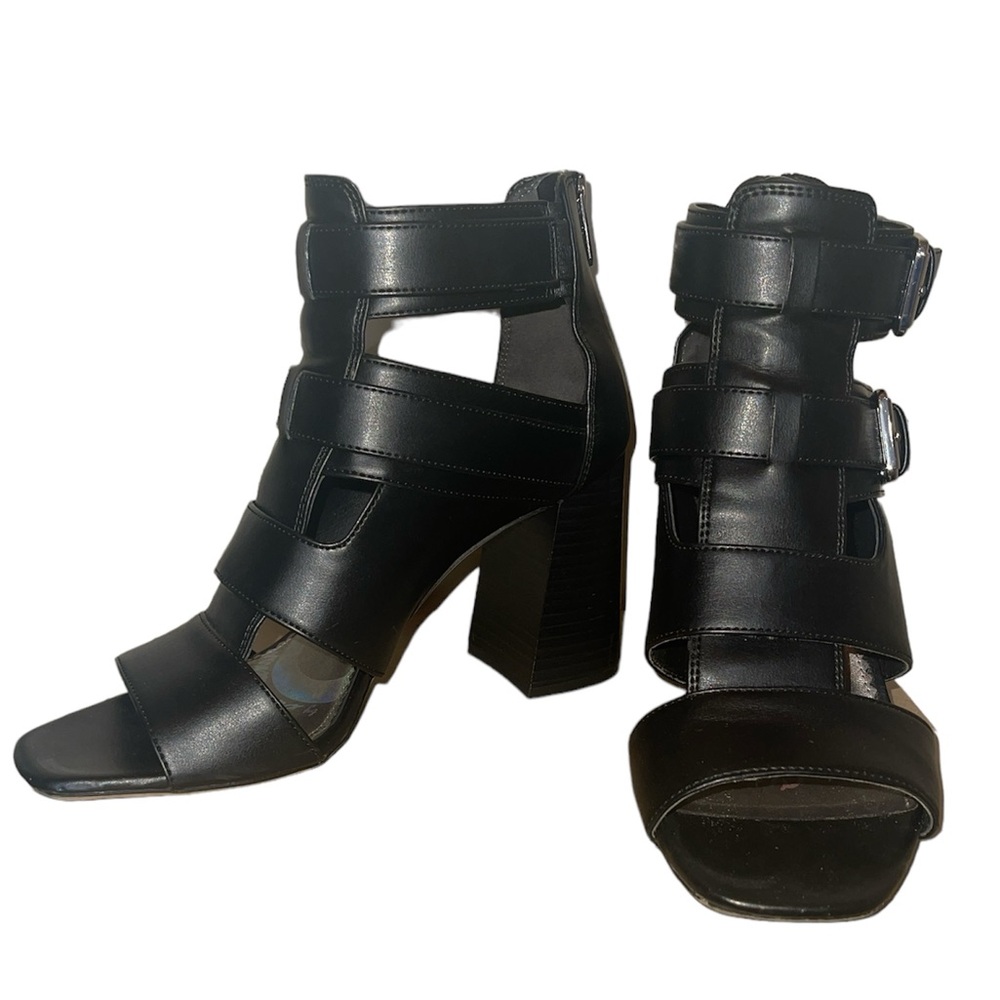 Circus By Sam Edelman Black Strappy Open Toe Zipper Back Block Heels in size 10